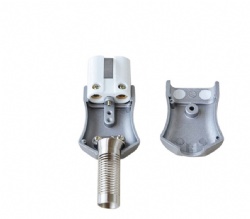 High temperature ceramic plug and electrical plug